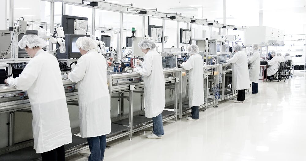 The Role of Cleanroom Technology in Outsourced GMP Cleaning
